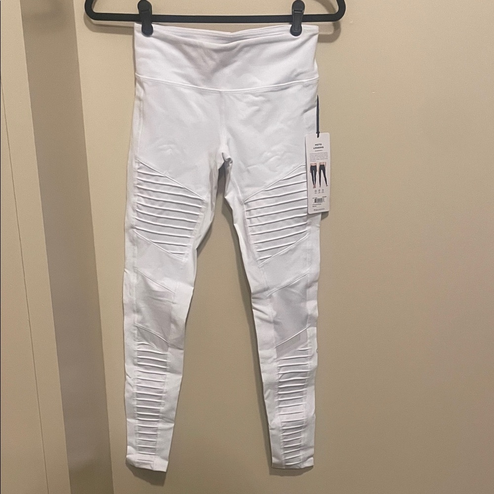 Alo leggings NWT